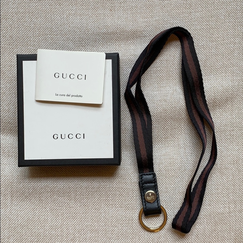 Gucci lanyaed keychain